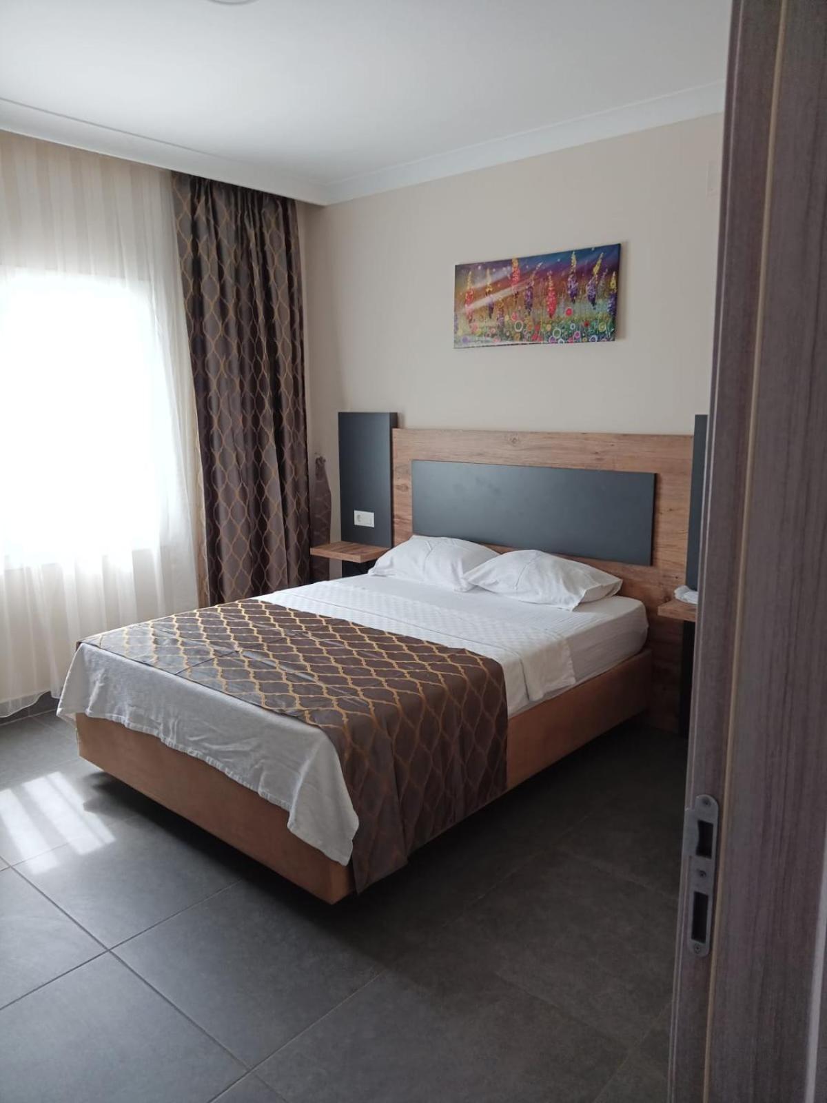 Club Efes Otel Silifke Exterior foto